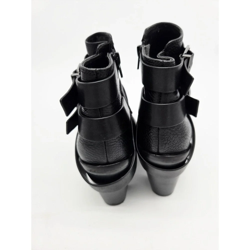 Gianni Bini Ankle Boots Black Leather Round Toe Zip Platform Block Heel Size 7.5